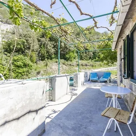 Holiday home Frano 2+1 *
