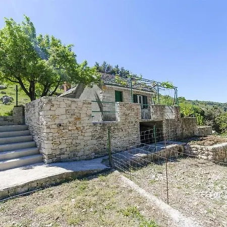 Frano 2+1 Holiday home *