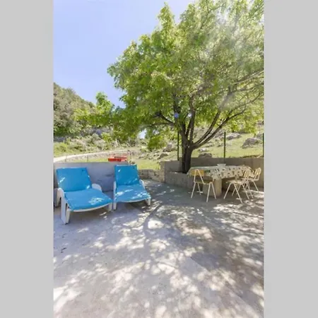 Frano 2+1 Holiday home